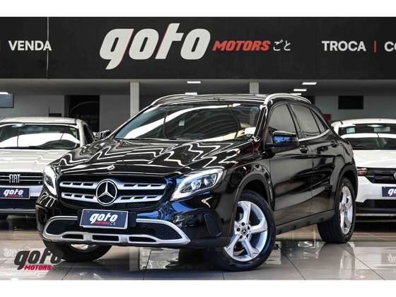 MERCEDES-BENZ GLA 200 1.6 CGI FLEX ADVANCE 7G-DCT